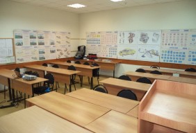 Автокласс на ул.Муштари, д.13